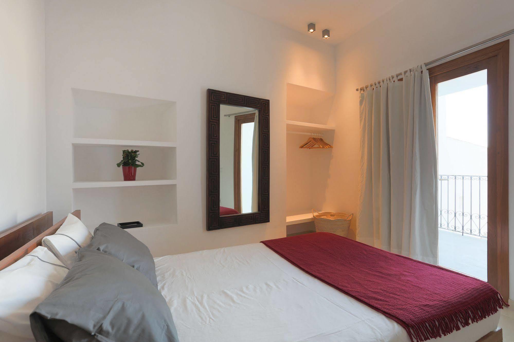 איביזה העיר Apartamentos Xereca -Dalt Vila- Loft מראה חיצוני תמונה