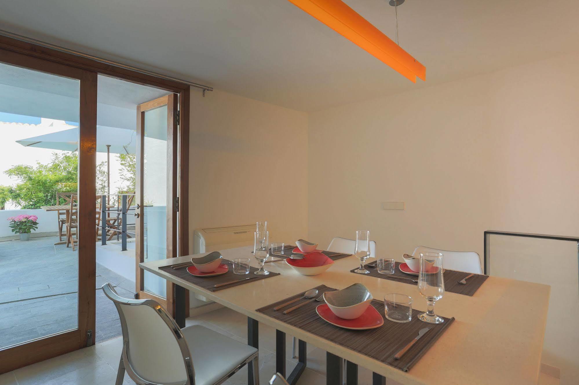 איביזה העיר Apartamentos Xereca -Dalt Vila- Loft מראה חיצוני תמונה
