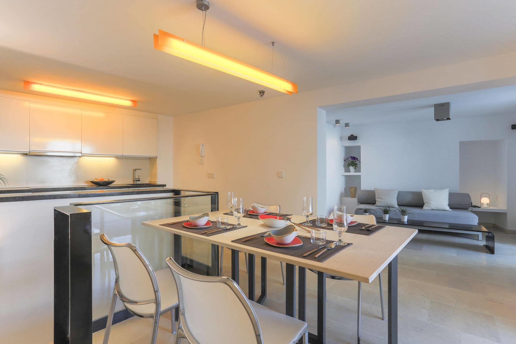 איביזה העיר Apartamentos Xereca -Dalt Vila- Loft מראה חיצוני תמונה